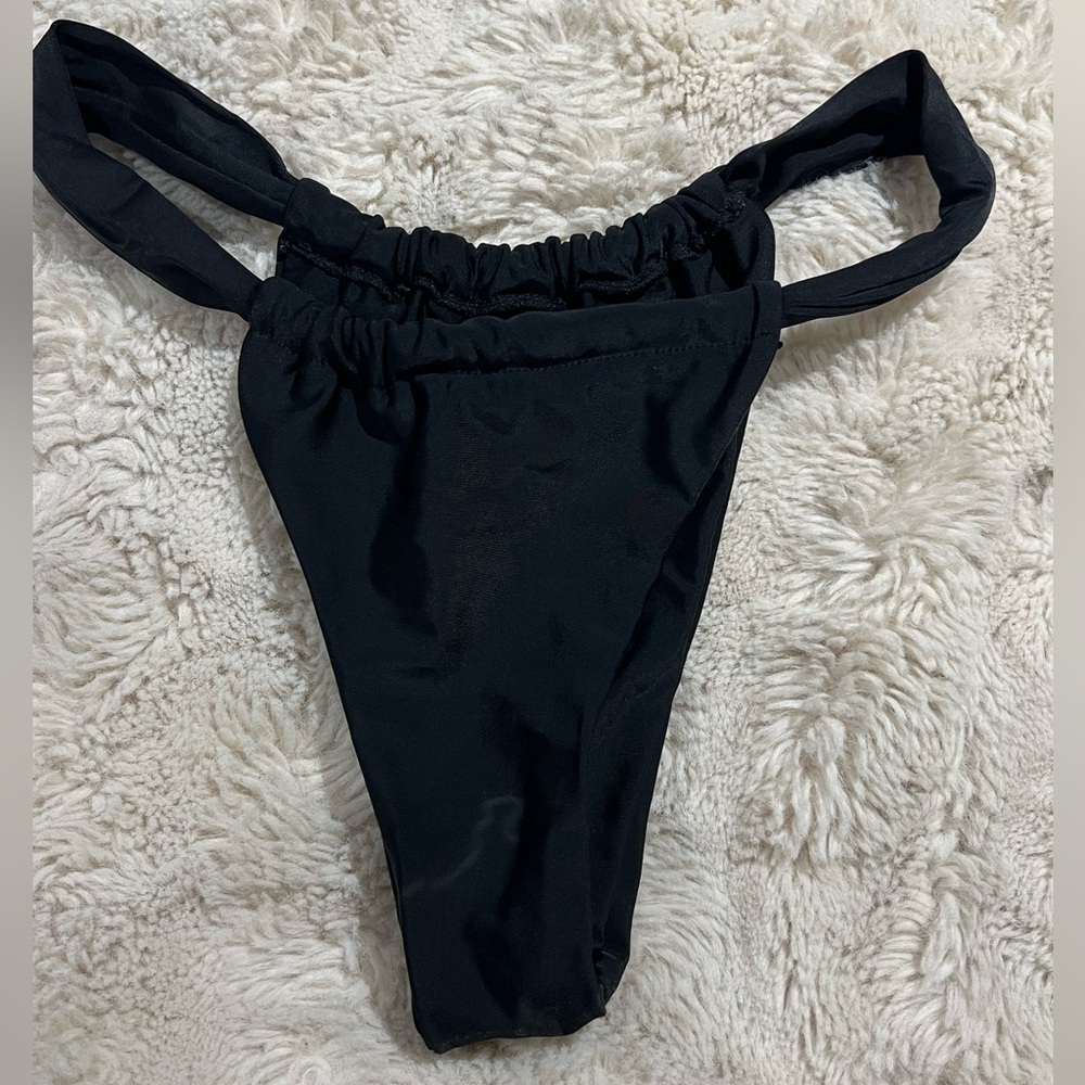Bikini bottom - Picture 3 of 3